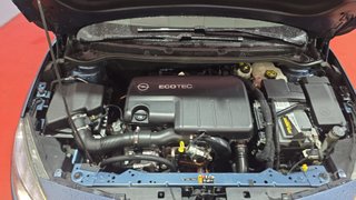 Opel Astra 2013