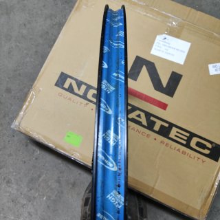 Rueda Delantera CZero Carbono 29 Lefty