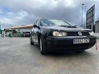 Volkswagen Golf 2003