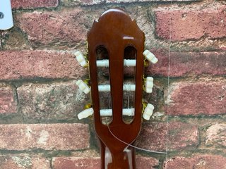 Guitarra Clásica Buratti