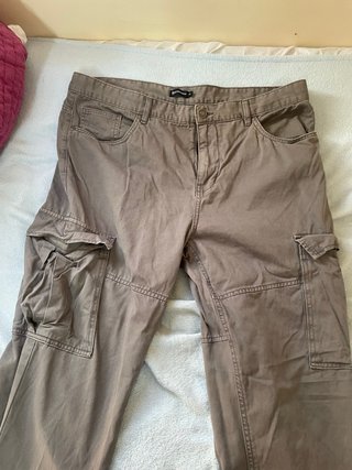 Pantalones cargo marrones