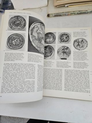 CERAMICA NEI SECOLI - Robert J. Charleston - Monda