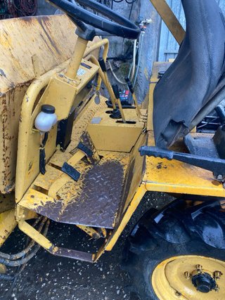Dumper 4x4 autocargable