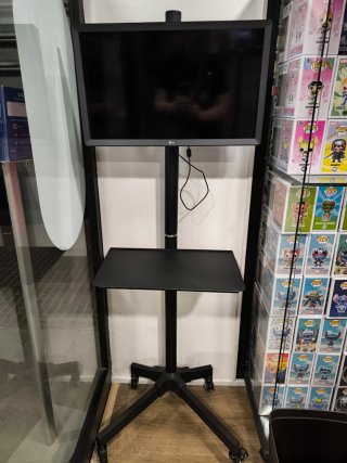 Soporte TV con Ruedas Ajustable 19" - 37"
