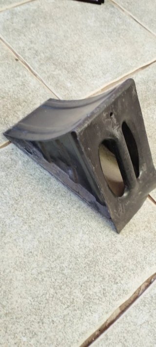 Cuña de Rueda metalica