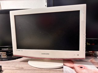 Samsung TV 19 pulgadas