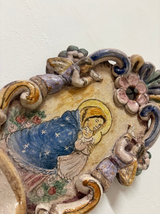Acquasantiera Madonna con Bambino Ceramica