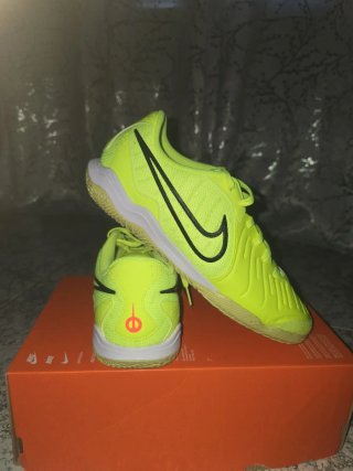 Botas de fútbol Nike Legend 10 Academy