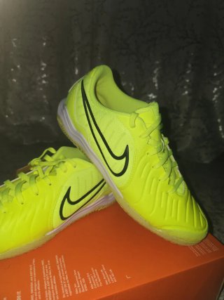 Botas de fútbol Nike Legend 10 Academy