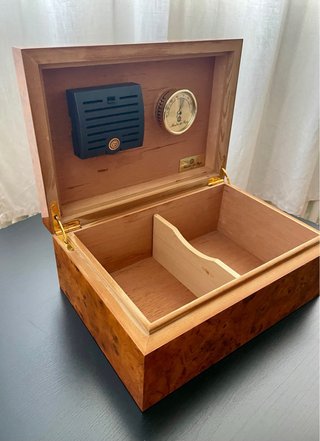 Umidificatore per sigari in legno