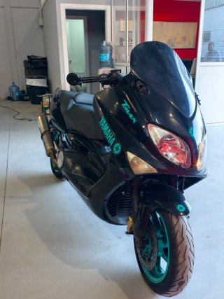 Yamaha TMax 500 Scooter Negro/turquesa