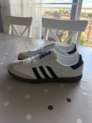 Zapatillas Adidas Samba Blancas y Negras