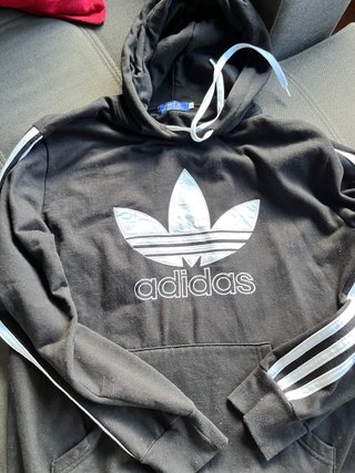 Sudadera Adidas Negra con Capucha