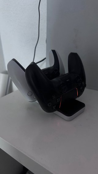 PlayStation 5 con Disco y 2 Controles