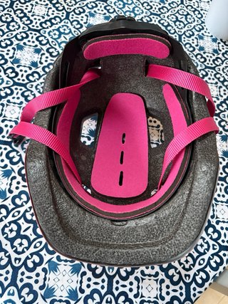 Casco Btwin rosa niña