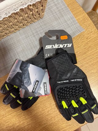 Guantes Moto SEVENTY Two Stroke Negro/Amarillo