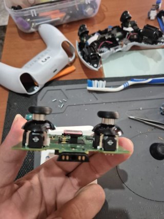 4 Mandos PS5 para Reparación para un cliente