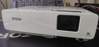 Proyector Epson EMP-83H
