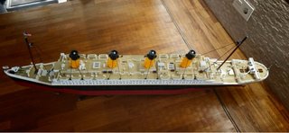 Titanic tipo LEGO con luces LED