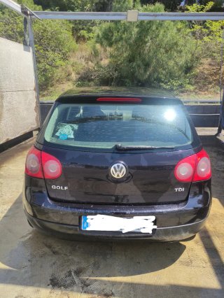 Volkswagen Golf 2004