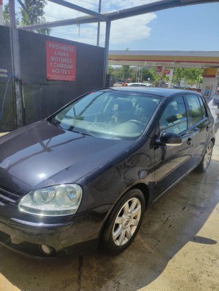 Volkswagen Golf 2004
