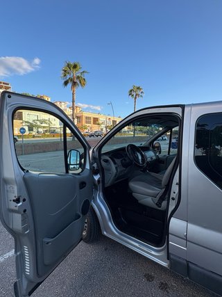 Opel Vivaro 2006