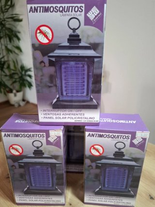 Lámpara Antimosquitos Solar