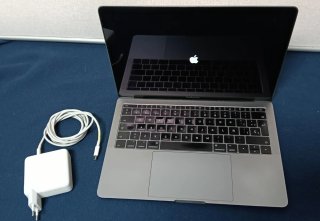 MacBook Pro Intel i5 2.3GHz 16GB RAM 2017