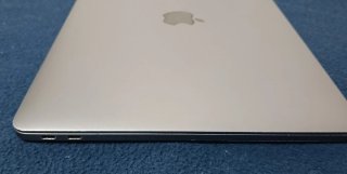 MacBook Pro Intel i5 2.3GHz 16GB RAM 2017