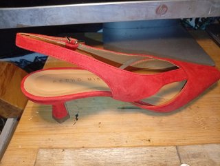 Zapatos Pedro Miralles rojos tacón mujer