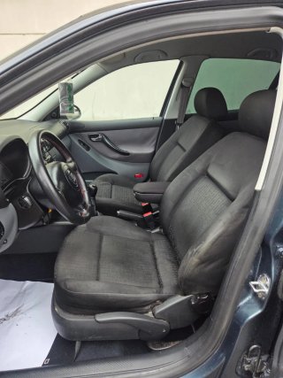 SEAT Leon 2002