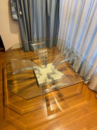 Mesa de centro cristal y base mármol
