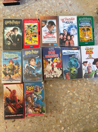 Lote 21 Películas VHS Disney y Más
