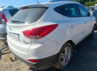 Hyundai 1287892 760042y001 puerta delantera ix35