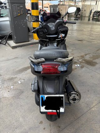 Kymco K-XCT 125cc Maxi Scooter Negra/Gris