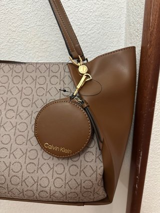 Bolso Tote Calvin Klein Monogram Marrón Beige