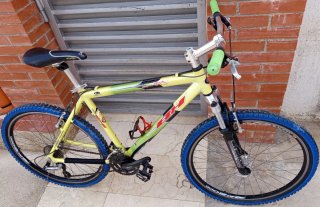 Bicicleta BH Jumper.