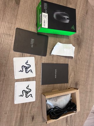 Razer Basilisk Essential RGB + Caja