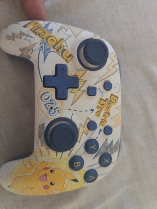 Mando Inalámbrico Nintendo Switch Pikachu