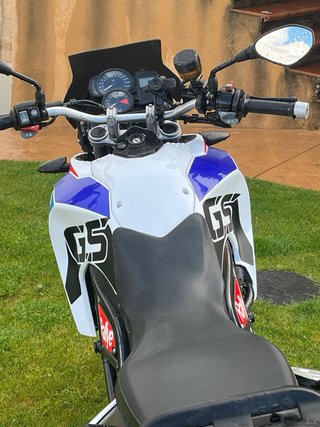 BMW F650 GS (motor 800 rotax)