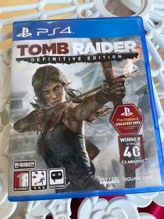 Tomb Raider Definitive Edition PS4