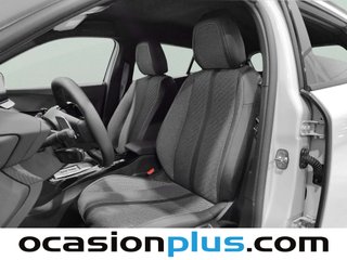 Peugeot 2008 Allure Hybrid eDCS6 107 kW (145 CV)
