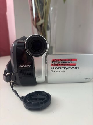 Videocámara Sony Handycam Plata