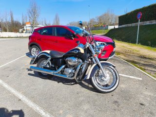 Honda Shadow 750 Deluxe