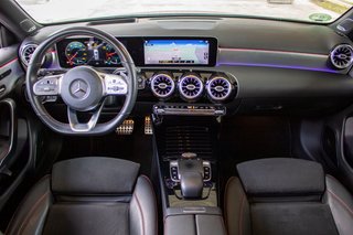 Mercedes-Benz Clase A220 AMG 2019