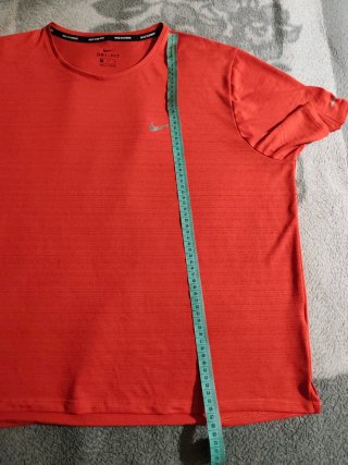 Camiseta Nike Dri-Fit Roja
