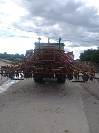 Sembradora Agrícola