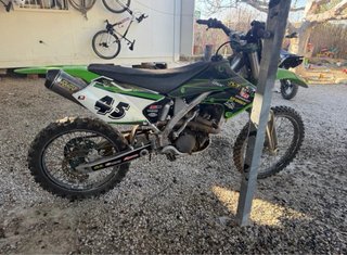 Kawasaki 250 4 tiemposEnduro/Motocross 300cc