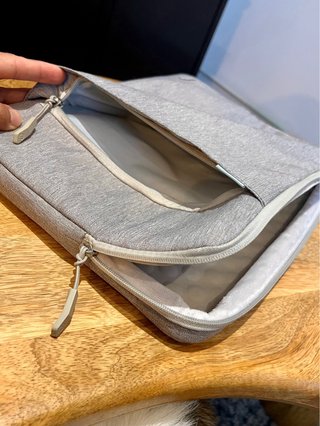 Funda Portátil Tomtoc 15” gris