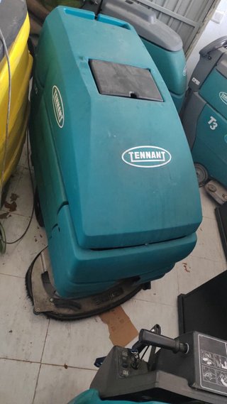 Máquina Fregadora Tennant T3 y Tenan 5680